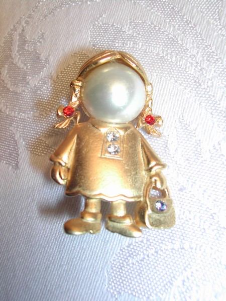 JJ Jonette Jewelry Co. Gold Tone Little Girl Pin