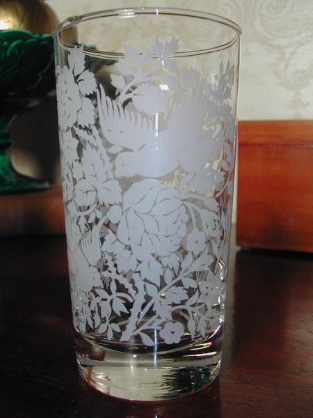 Libbey Glass Tumblers Frosted Birds Rose Bushes Vintage