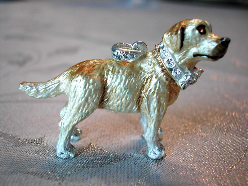 Adorable Metal Dog Pendent or Ornament Golden Retriever