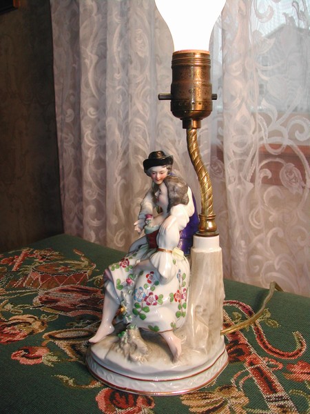 Vintage Sitzendorf "Meissen Style" Lamp
