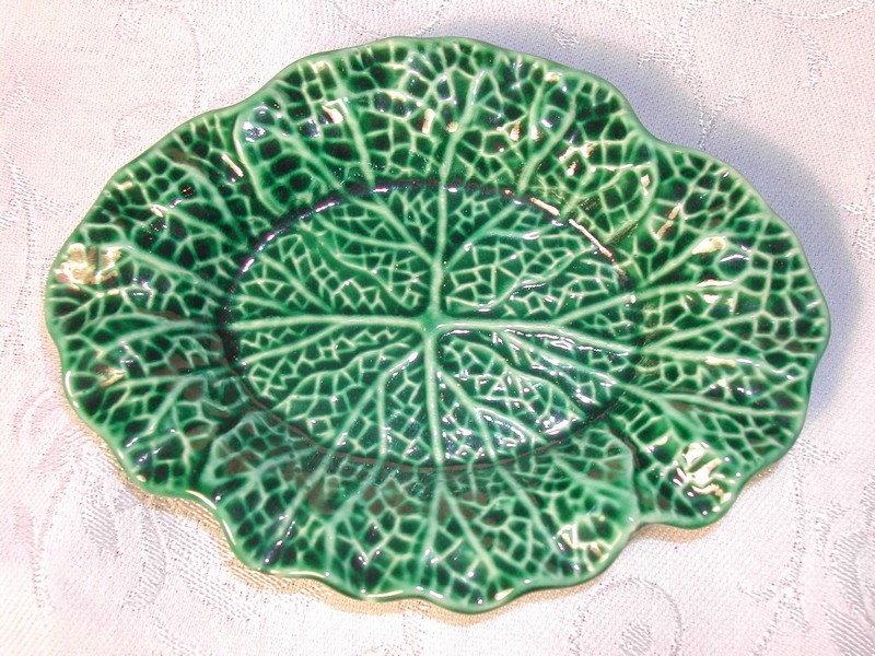 Shorter & Son Ltd. England Green Cabbage Leaf Majolica Creamer