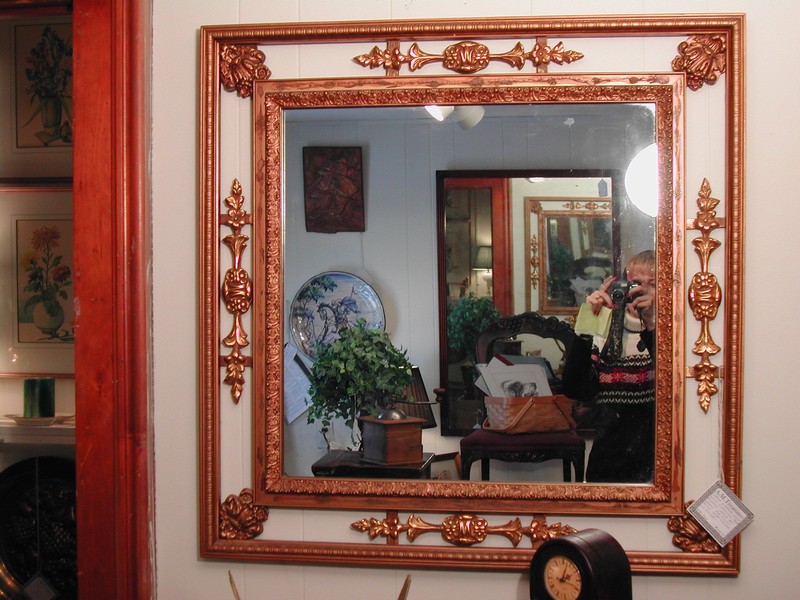 Vintage Classical Style Gold Wood Mirror