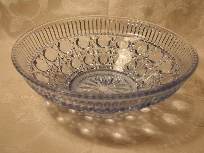 Ice Blue Federal Glass Windsor Pattern Berry Bowl 1974