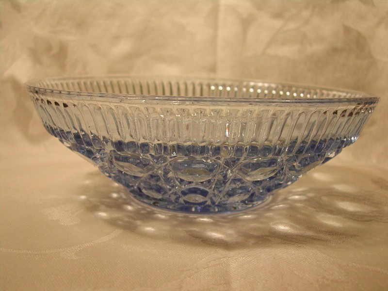 Ice Blue Federal Glass Windsor Pattern Berry Bowl 1974